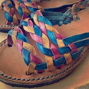 Unique leather sandals / huaraches from Mexico